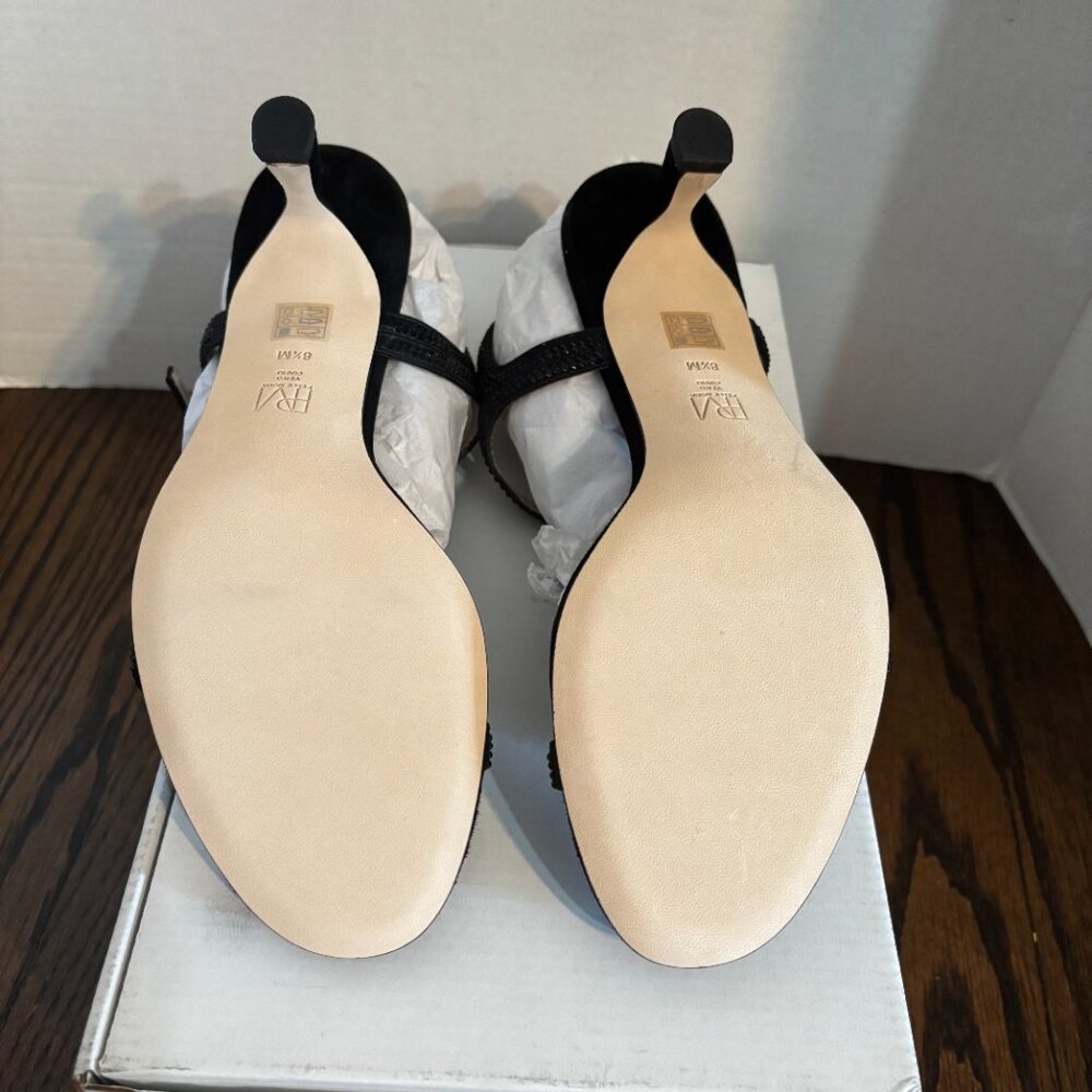 Pelle Moda Black Iya T-Strap kitten heels SZ: 8.5 - Picture 16 of 16